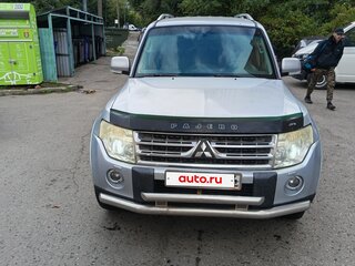 2008 Mitsubishi Pajero IV, серебристый, 1350000 рублей, вид 1