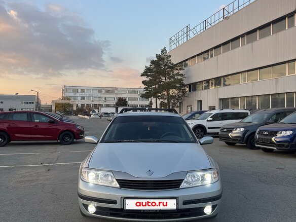 2001 Renault Laguna II, белый - вид 1