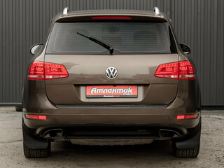 2012 Volkswagen Touareg II, коричневый, 1640000 рублей, вид 5