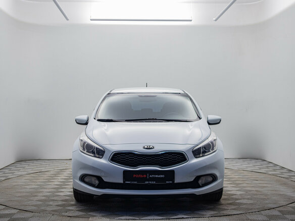 2015 Kia Ceed II, белый, 1135000 рублей - вид 1