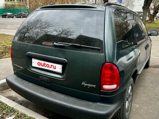 2000 Chrysler Voyager III, зелёный, 399000 рублей, вид 5