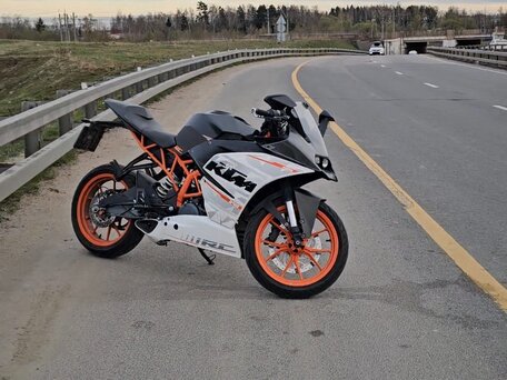 2014 KTM RC 390, белый, 330000 рублей, вид 2