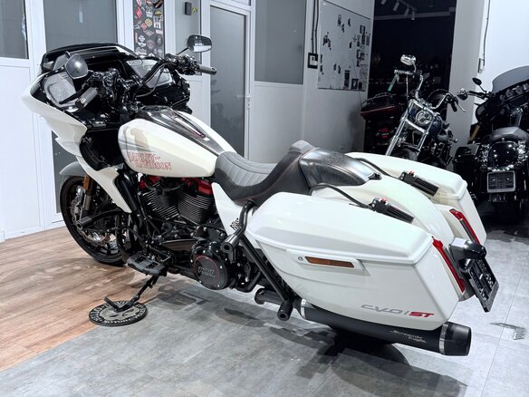 2024 Harley-Davidson CVO Road Glide ST, белый, 4799000 рублей - вид 7