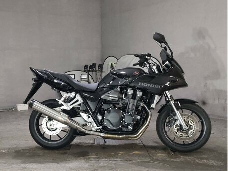 2025 Honda CB 1300, чёрный, 1699000 рублей, вид 2