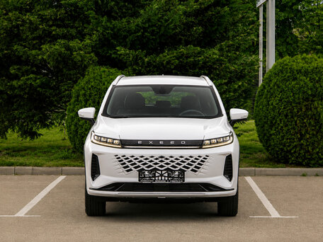 2023 Exeed LX I Рестайлинг 2, белый, 1895000 рублей, вид 2
