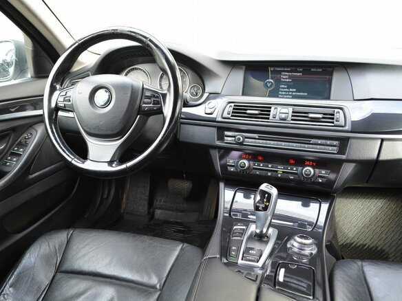 2012 BMW 5 серии 528i xDrive VI (F10/F11/F07), белый - вид 7