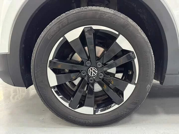 2023 Volkswagen Tacqua, белый, 1400000 рублей - вид 11