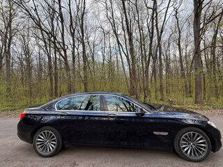 2015 BMW 7 серии Long 750Li xDrive V (F01/F02/F04) Рестайлинг, синий, 3200000 рублей, вид 4