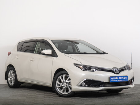 Toyota Auris II Рестайлинг