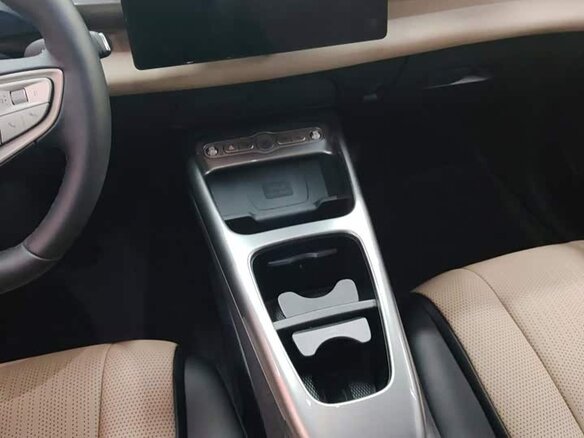 2025 BYD Dolphin 45.12 kWh I Рестайлинг, белый - вид 12