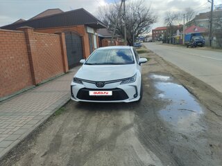 2020 Toyota Corolla XII (E210), белый, 1600000 рублей, вид 2