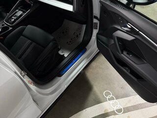 2023 Audi A3 35 TFSI Long IV (8Y), чёрный, 2390000 рублей, вид 2