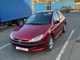 2004 Peugeot 206, красный, 240000 рублей, вид 1
