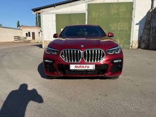2020 BMW X6 30d III (G06), красный, 7500000 рублей, вид 2
