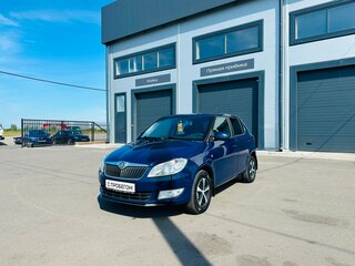 2012 Skoda Fabia II Рестайлинг, синий, 899999 рублей, вид 2