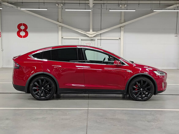 2016 Tesla Model X P90D I, красный, 3850000 рублей - вид 3