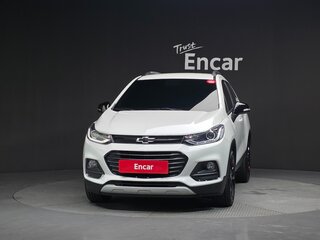 2022 Chevrolet Trax I Рестайлинг, белый, 1173000 рублей, вид 3
