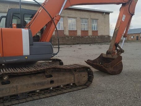 2011 Hitachi Гусеничные, 4100000 рублей, вид 1