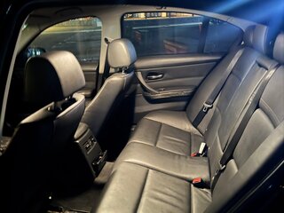 2008 BMW 3 серии 320i V (E90/E91/E92/E93) Рестайлинг, чёрный, 1000000 рублей, вид 3