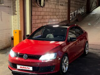 2013 Volkswagen Jetta VI, красный, 1200000 рублей, вид 4