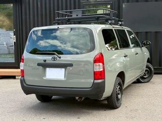 2022 Toyota Probox I Рестайлинг, серый, 1014000 рублей, вид 4
