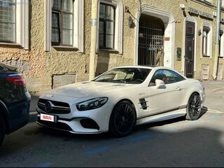 2017 Mercedes-Benz SL-Класс AMG 63 AMG III (R231) Рестайлинг, белый, 10500000 рублей, вид 3
