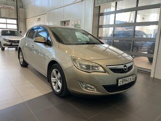 2010 Opel Astra J, золотистый, 564000 рублей, вид 3