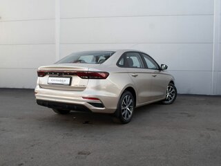 2024 Geely Emgrand II, золотистый, 2637351 рублей, вид 2