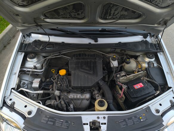2014 Renault Logan I Рестайлинг, серый, 550000 рублей - вид 12