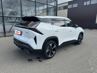 2023 Geely Atlas II, белый, 2190000 рублей, вид 4