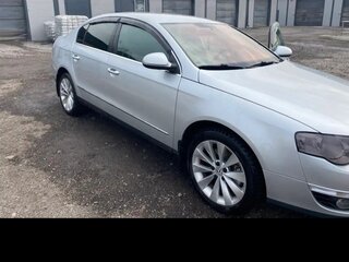 2010 Volkswagen Passat B6, серебристый, 700000 рублей, вид 4