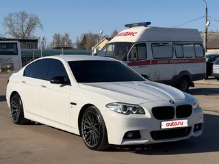 2014 BMW 5 серии 520i VI (F10/F11/F07) Рестайлинг, белый, 2200000 рублей, вид 5
