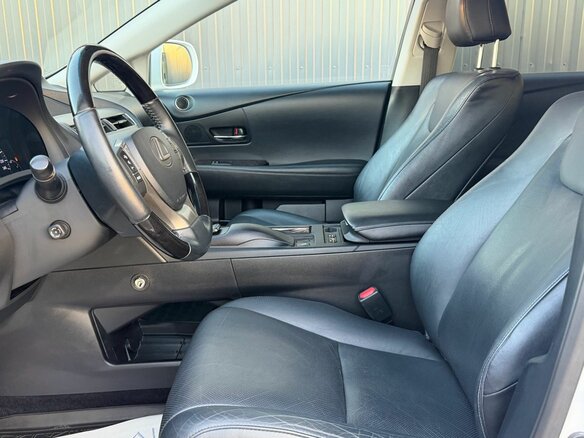 2014 Lexus RX 270 III Рестайлинг, белый, 2650000 рублей - вид 8