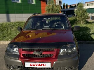 2008 Chevrolet Niva I, пурпурный, 370000 рублей, вид 1