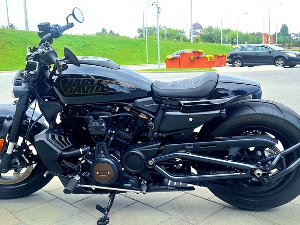 2023 Harley-Davidson Sportster S, чёрный, 1390000 рублей - вид 5