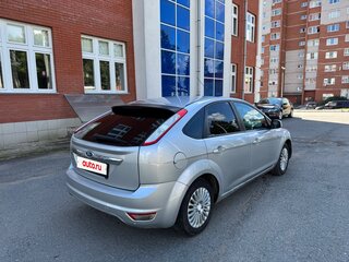 2009 Ford Focus II Рестайлинг, серебристый, 235000 рублей, вид 4