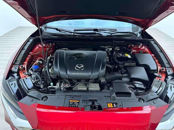 2022 Mazda CX-4 I Рестайлинг, красный, 1790000 рублей - вид 12