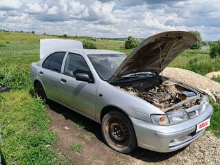1996 Nissan Almera I (N15), серебристый, 165000 рублей, вид 2
