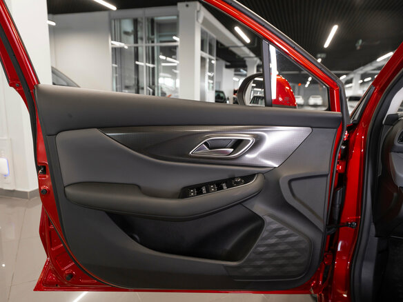 2025 BAIC U5 Plus, красный, 2040000 рублей - вид 18