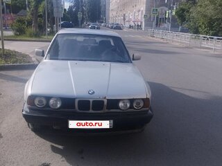 1992 BMW 5 серии 525i III (E34), серебристый, 300000 рублей, вид 3