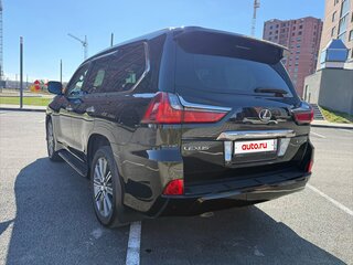 2017 Lexus LX 570 III Рестайлинг 2, чёрный, 7900000 рублей, вид 4