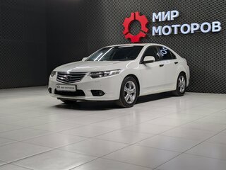 2012 Honda Accord VIII Рестайлинг, белый, 1300000 рублей, вид 1