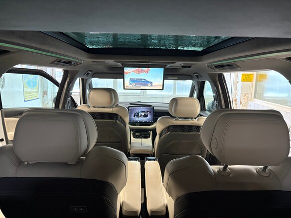2023 Zeekr 009 116 kWh I, чёрный, 6500000 рублей - вид 5