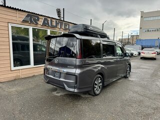 2015 Honda Stepwgn V, серый, 1799000 рублей, вид 4