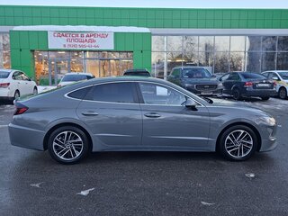 2020 Hyundai Sonata VIII (DN8), серый, 2500000 рублей, вид 5