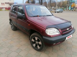 2004 Chevrolet Niva I, красный, 370000 рублей, вид 3