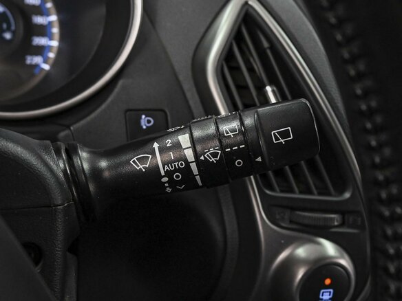 2013 Hyundai ix35 I Рестайлинг, чёрный - вид 15