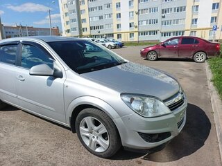2010 Opel Astra H Рестайлинг, серебристый, 449000 рублей, вид 1