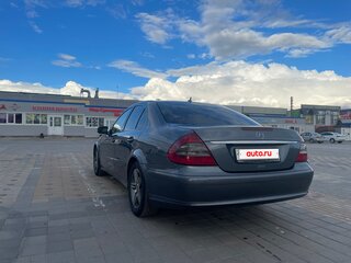 2007 Mercedes-Benz E-Класс 200 III (W211, S211) Рестайлинг, серый, 1070000 рублей, вид 3