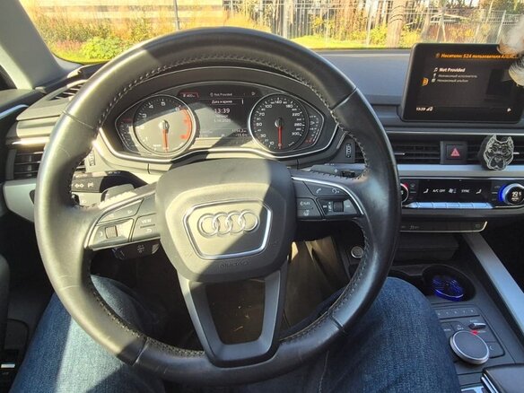 2019 Audi A4 V (B9), белый, 2350000 рублей - вид 8